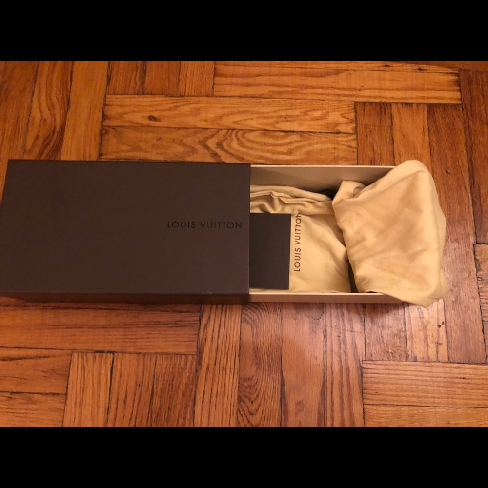 Louis Vuitton empty authentic empty shoe box